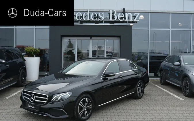 mercedes benz Mercedes-Benz Klasa E cena 139900 przebieg: 126270, rok produkcji 2019 z Leszno